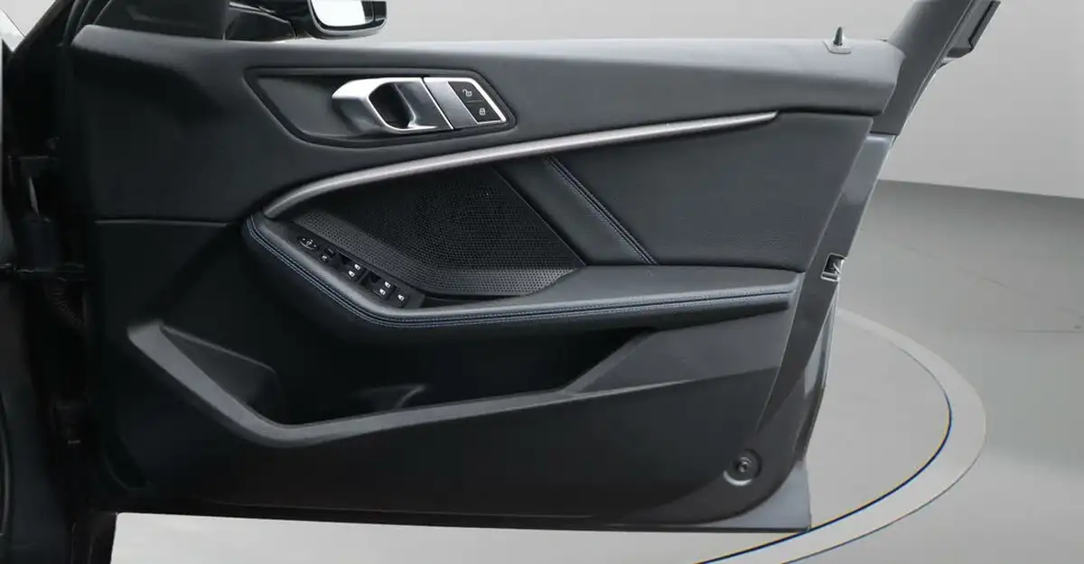 2021-bmw-1-series-15-118i-m-sport-lcp-dct-big-15