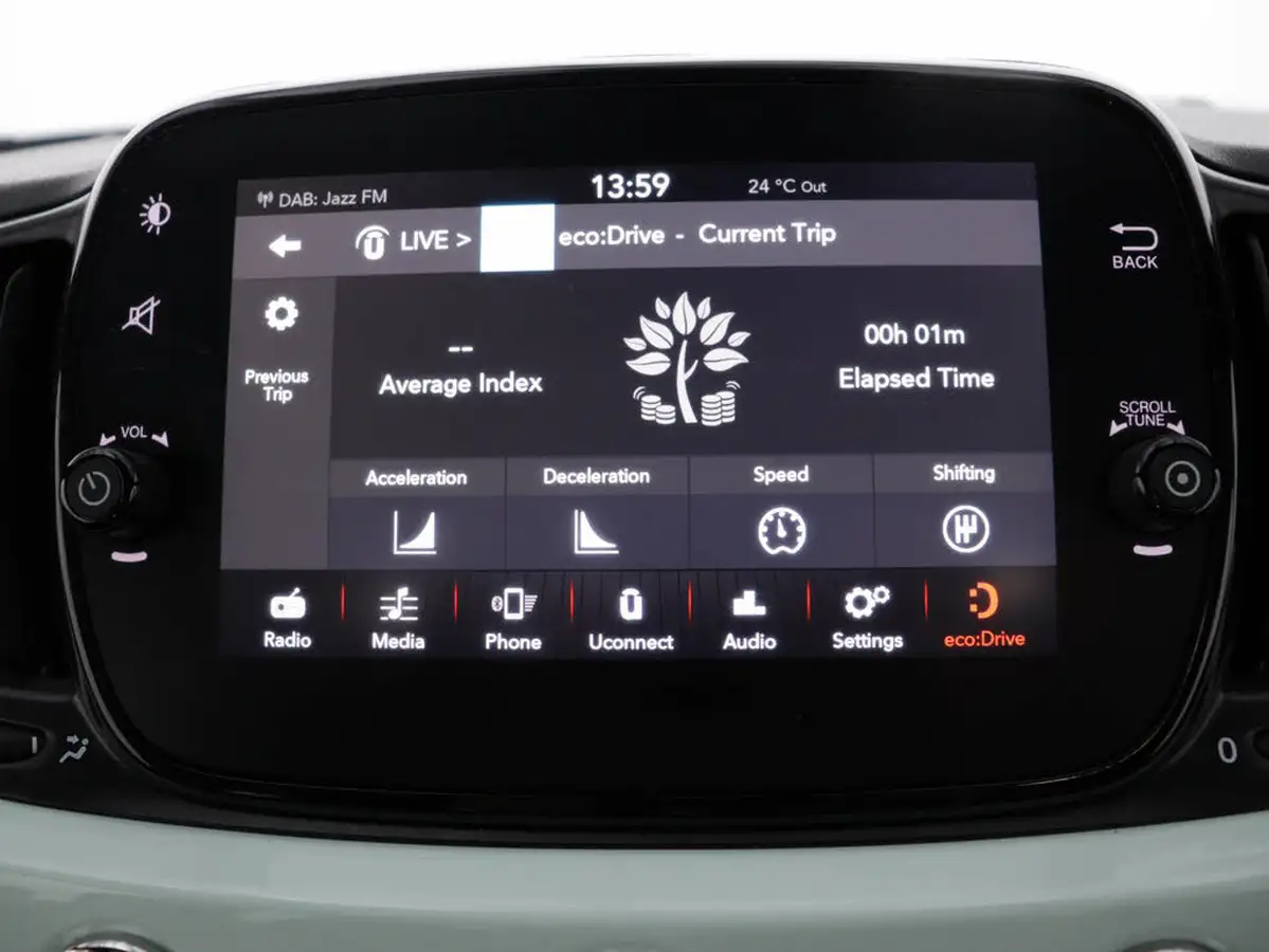 2020-fiat-500-12-lounge-dualogic-big-19