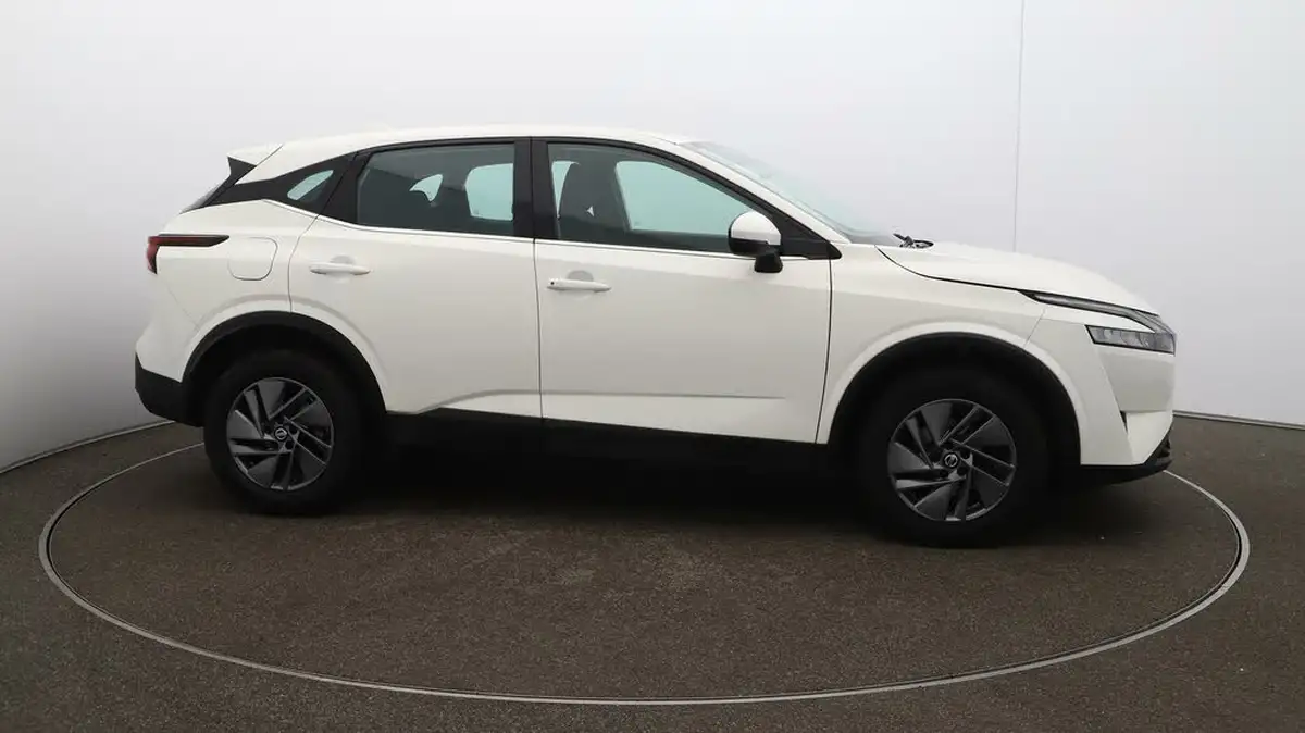 2022-nissan-qashqai-13-dig-t-acenta-premium-140ps-big-38