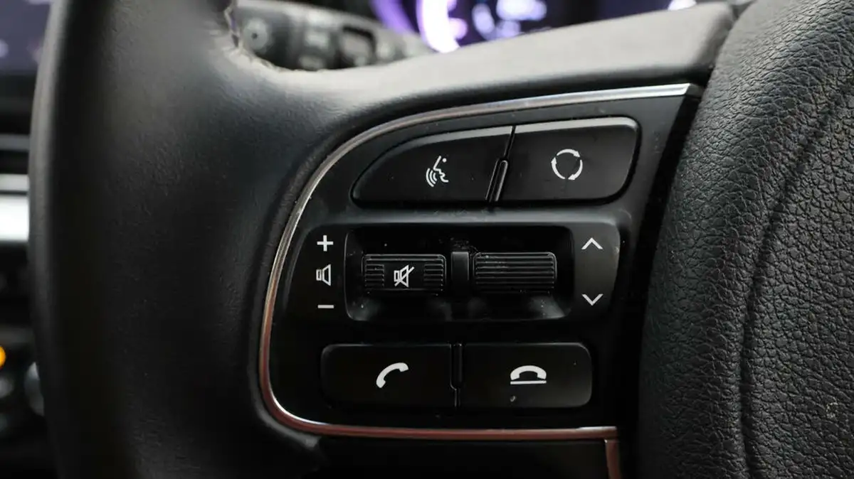 2022-kia-niro-16-gdi-2-139bhp-156kwh-big-22