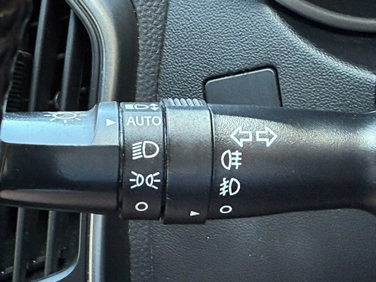 2014-hyundai-ix35-20td-premium-big-18