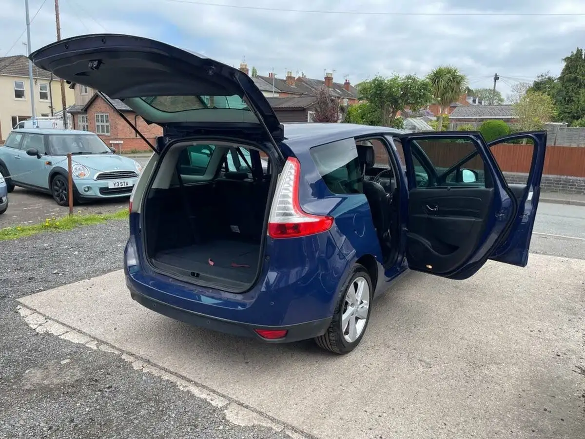 2012-renault-grand-scenic-15dci-dynamique-tom-tom-big-3