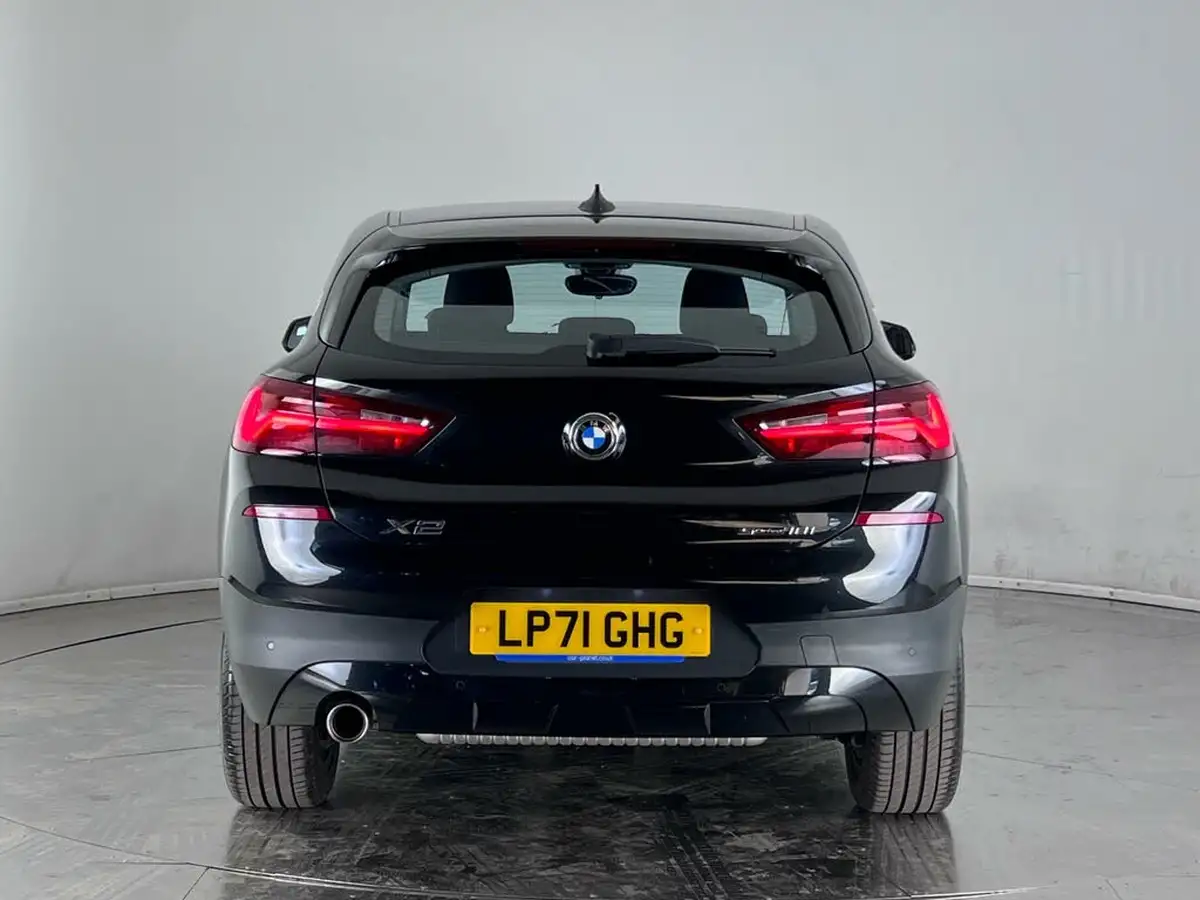 2021-bmw-x2-15-sdrive18i-sport-big-5