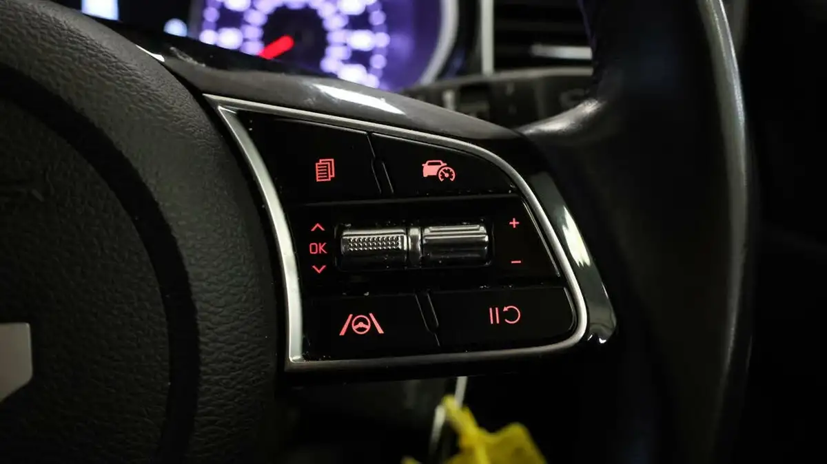 2022-kia-ceed-15-t-gdi-3-hatchback-big-22