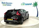 2017-volvo-v40-20-t2-r-design-small-7