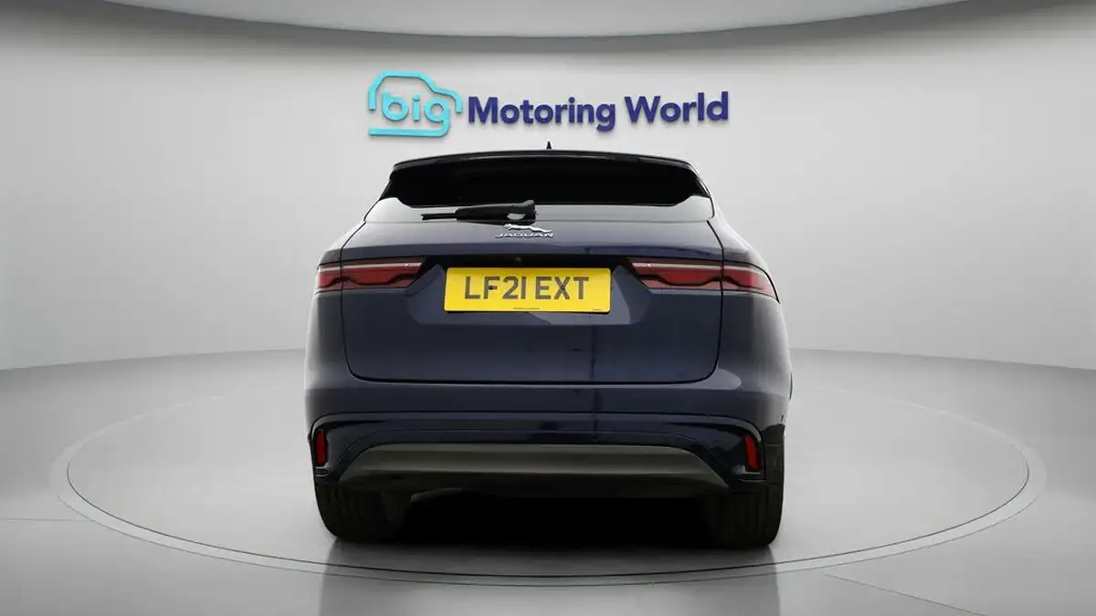 2021-jaguar-f-pace-20-d200-r-dynamic-s-mhev-big-5
