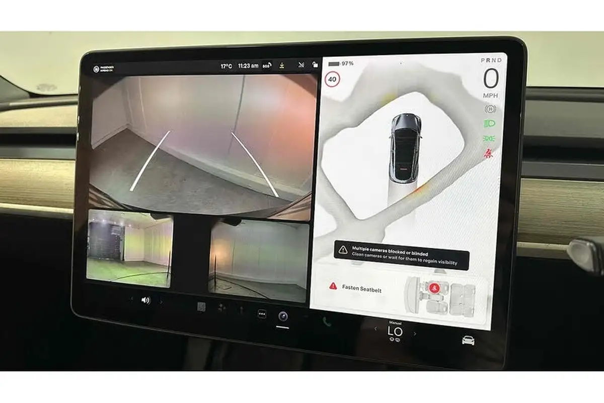 2023-tesla-model-y-e-rwd-big-40
