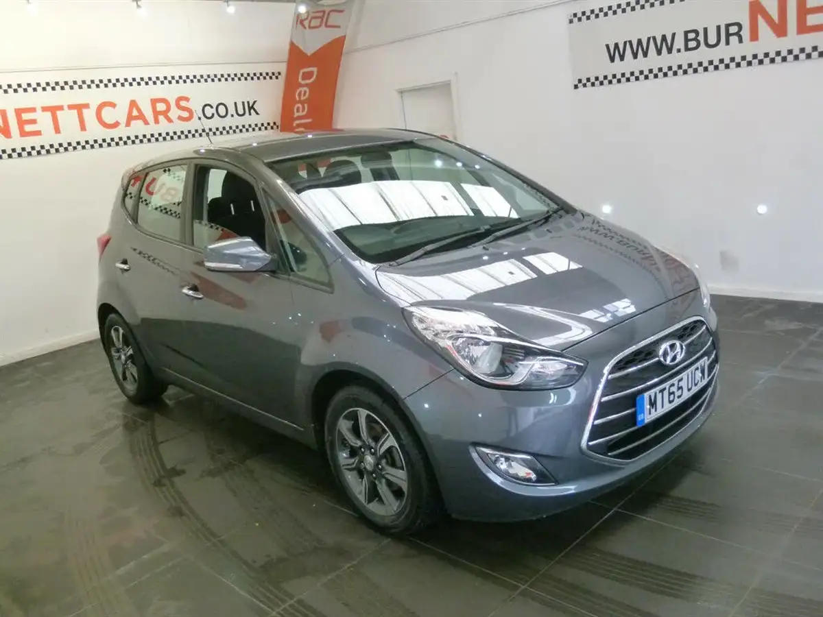 2015-hyundai-ix20-16-se-big-19