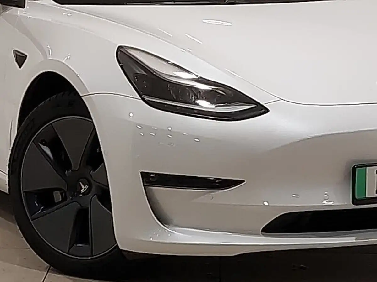 2021-tesla-model-3-e-long-range-awd-big-8