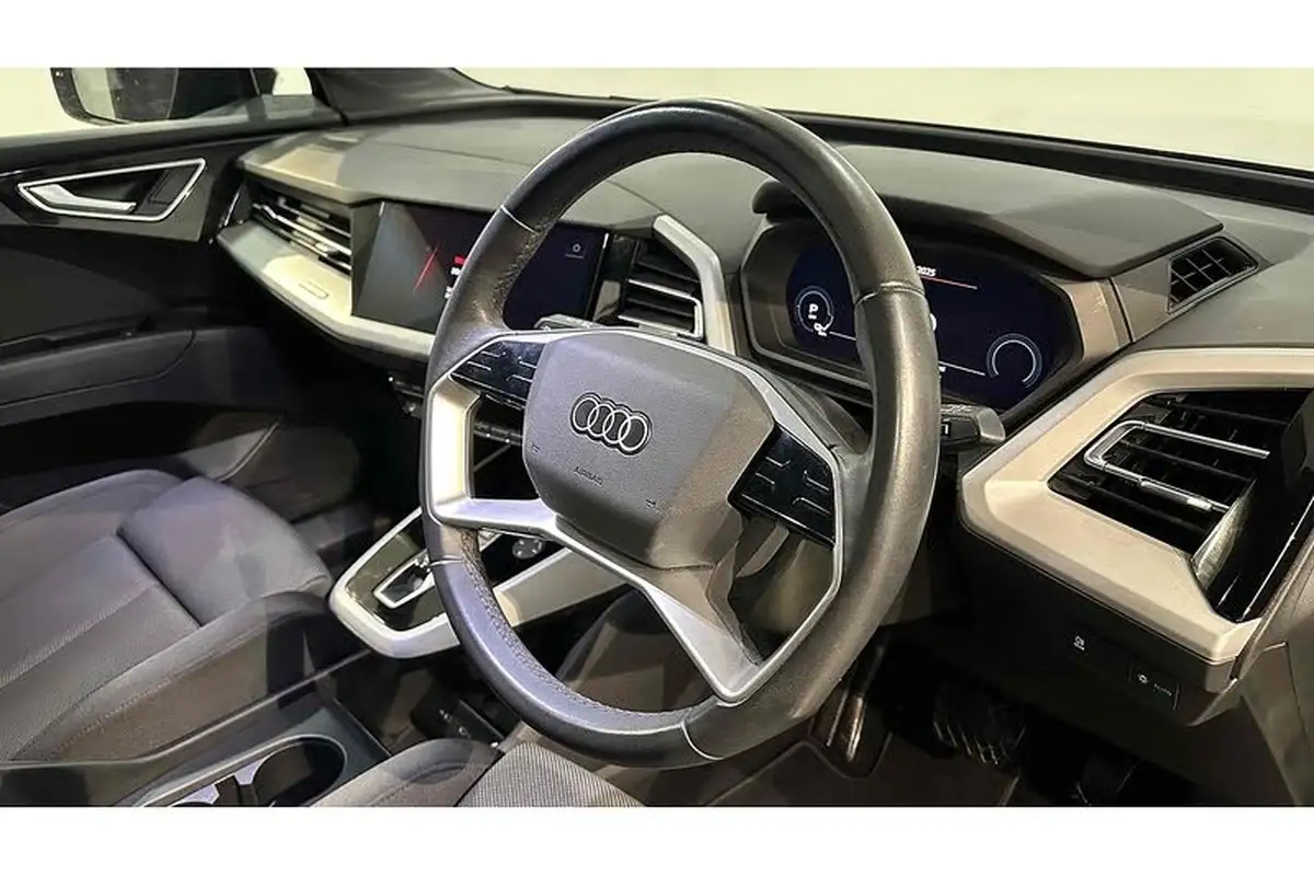 2023-audi-q4-e-tron-35e-sport-station-wagon-big-26