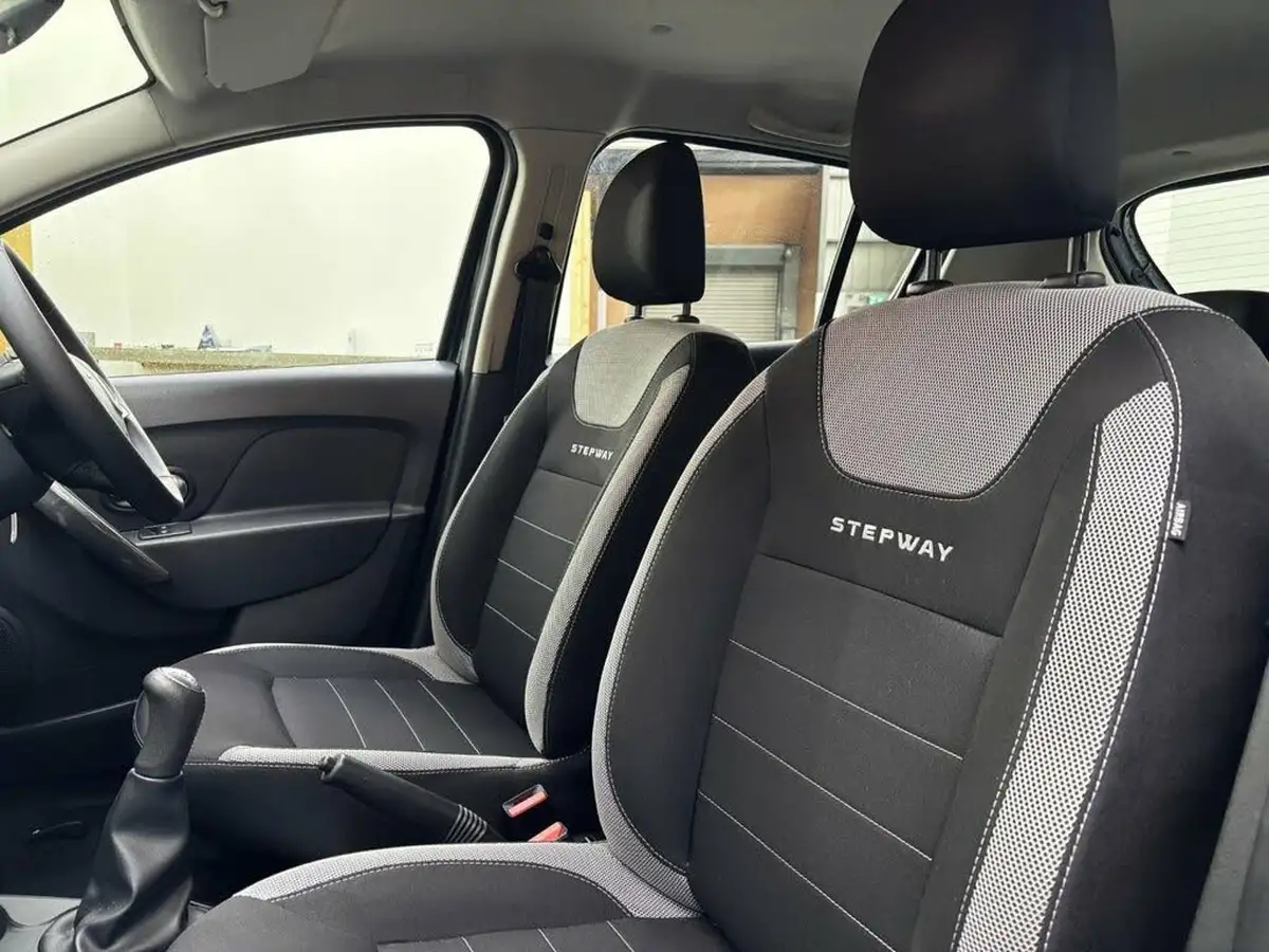 2020-dacia-sandero-stepway-09-tce-comfort-big-10
