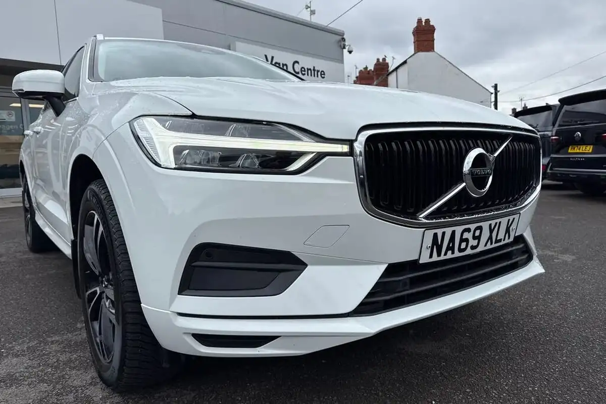 2019-volvo-xc60-20-t4-edition-big-7