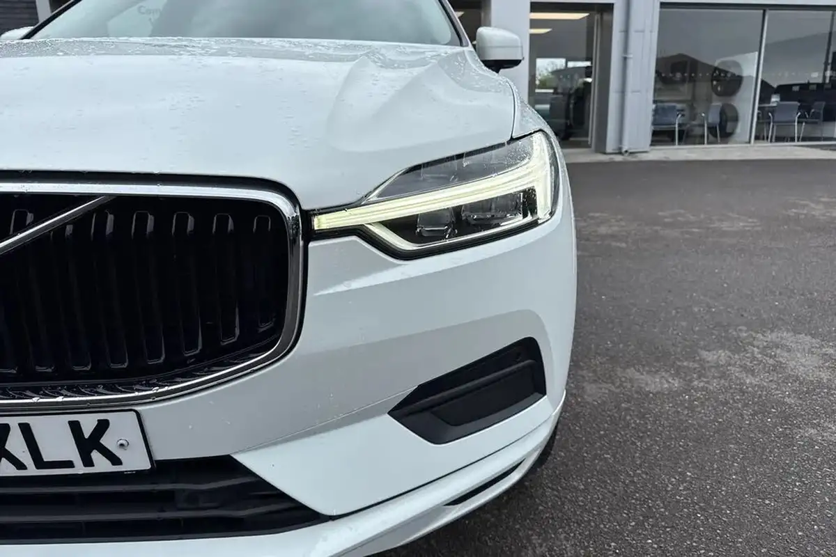 2019-volvo-xc60-20-t4-edition-big-31
