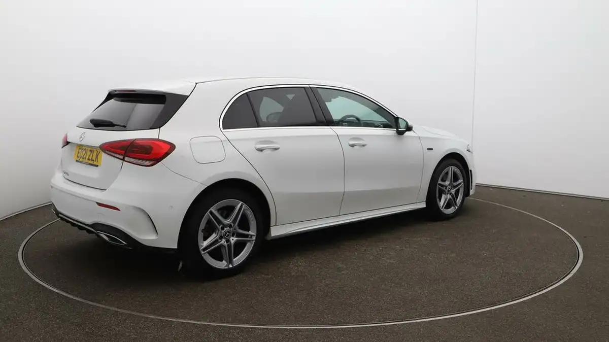 2021-mercedes-benz-a-class-13-a250e-amg-line-executive-hatchback-5d-big-46