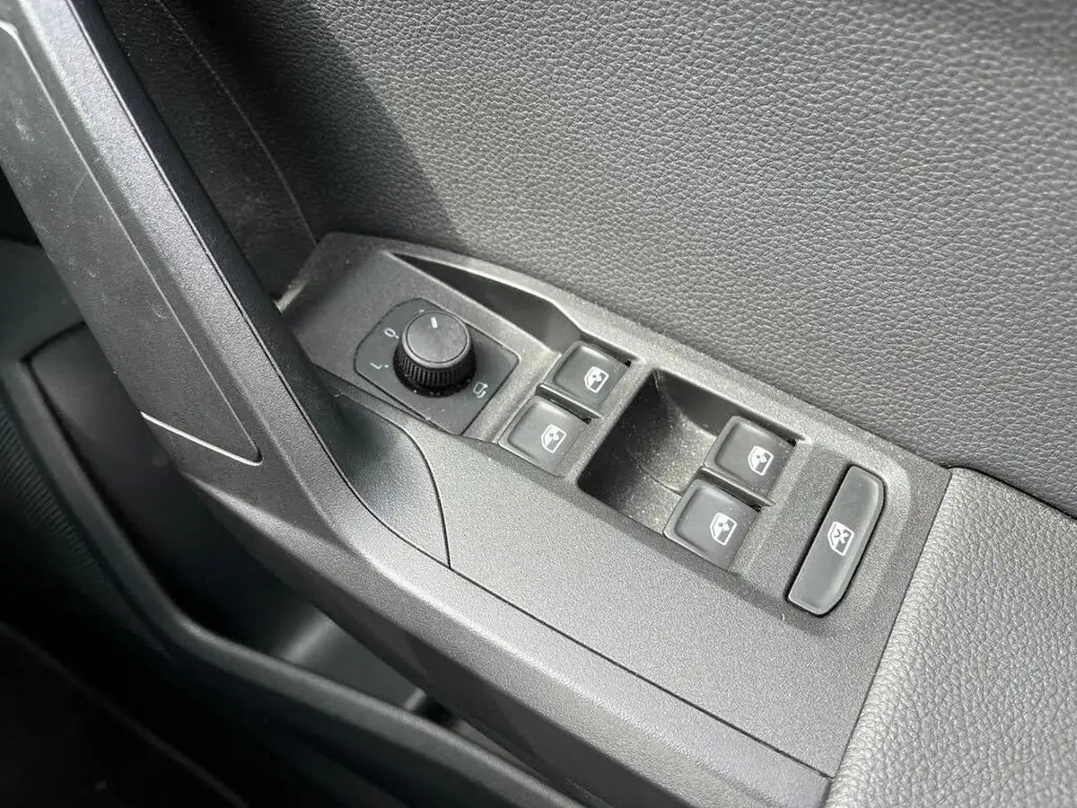 2022-seat-ibiza-10-tsi-xcellence-lux-95ps-big-29