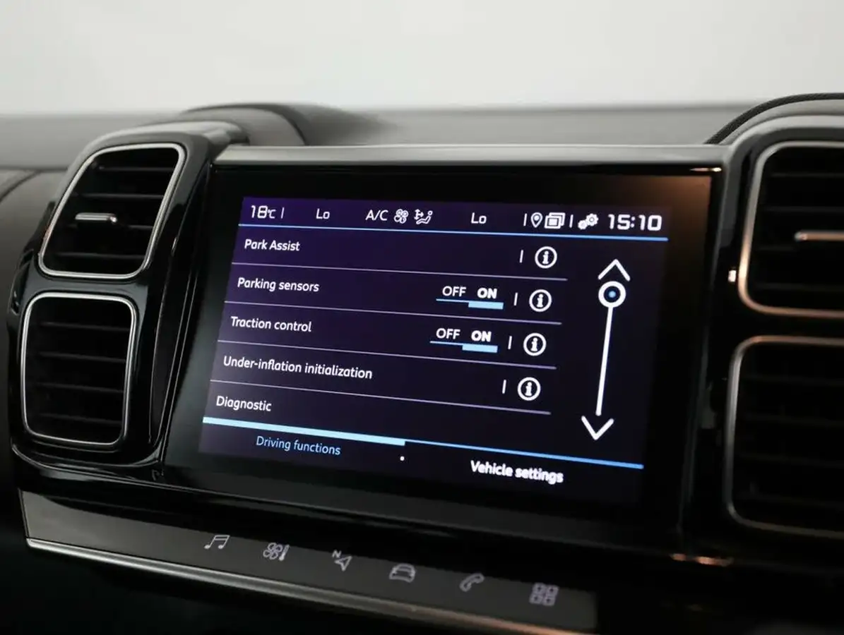 2020-citroen-c5-aircross-15bluehdi-flair-big-32