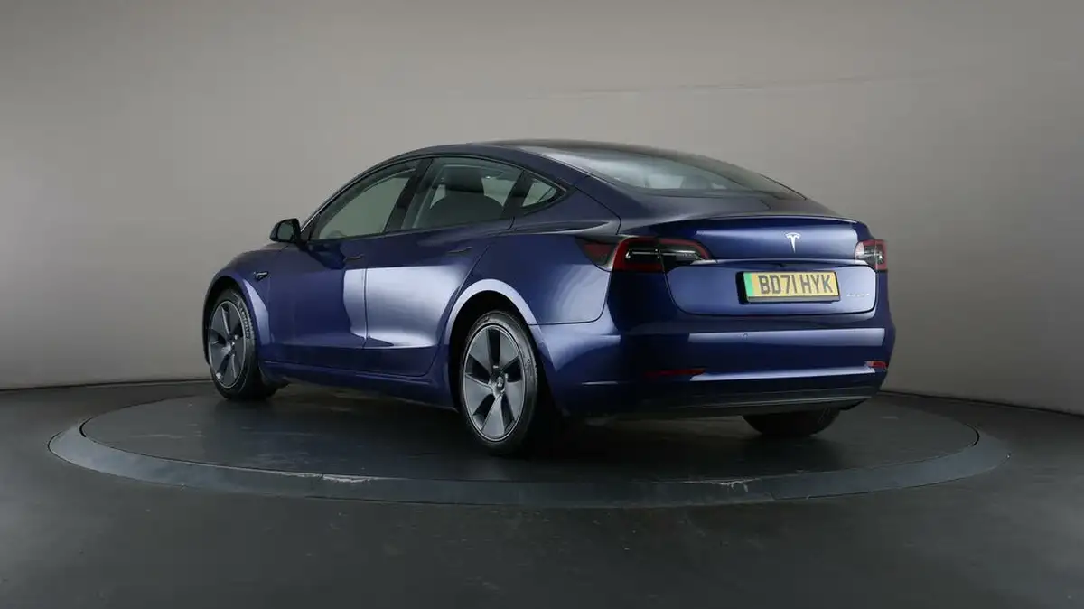 2021-tesla-model-3-e-long-range-awd-big-65