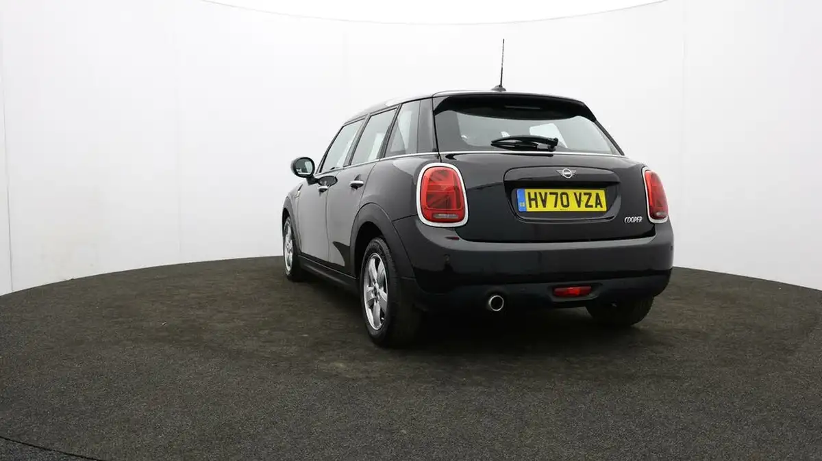 2020-mini-countryman-15-cooper-classic-big-67