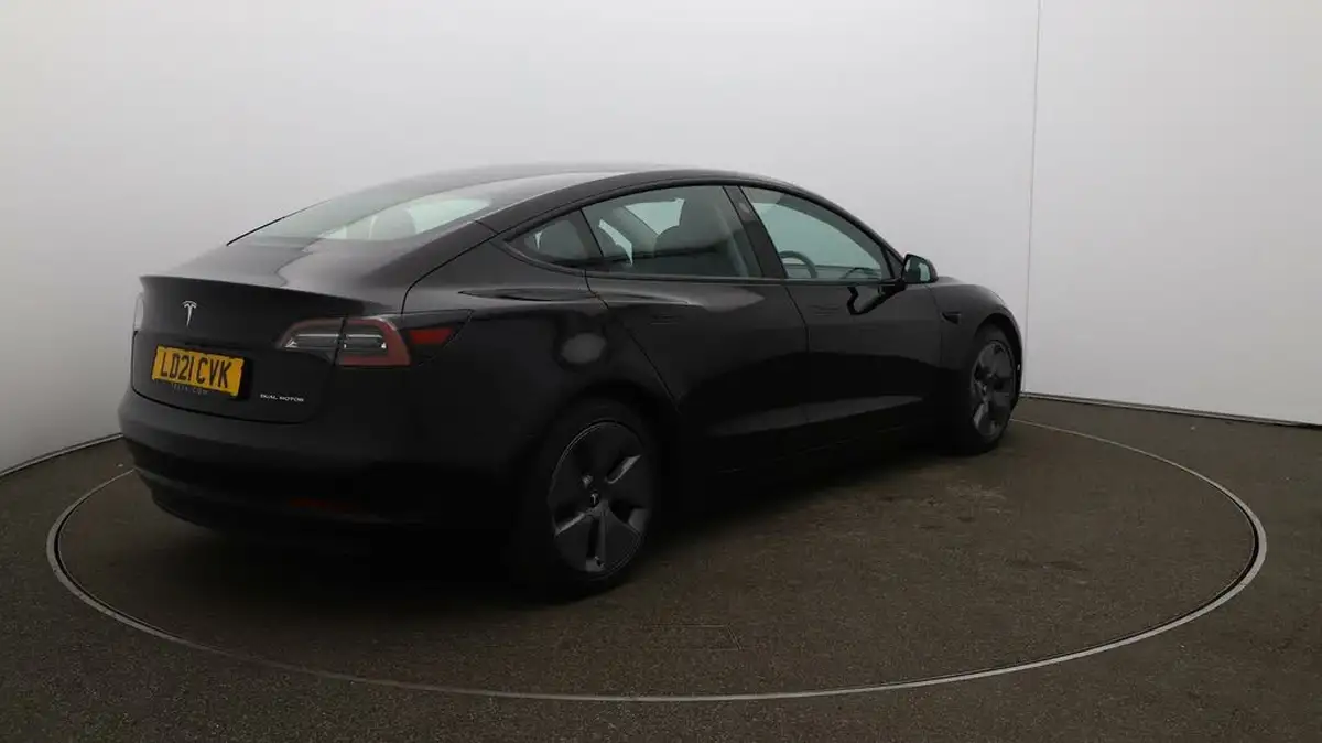 2021-tesla-model-3-e-long-range-4x4-big-46
