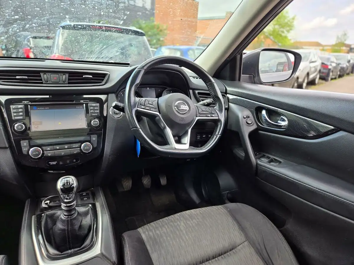 2018-nissan-x-trail-16-dig-t-n-connecta-big-19