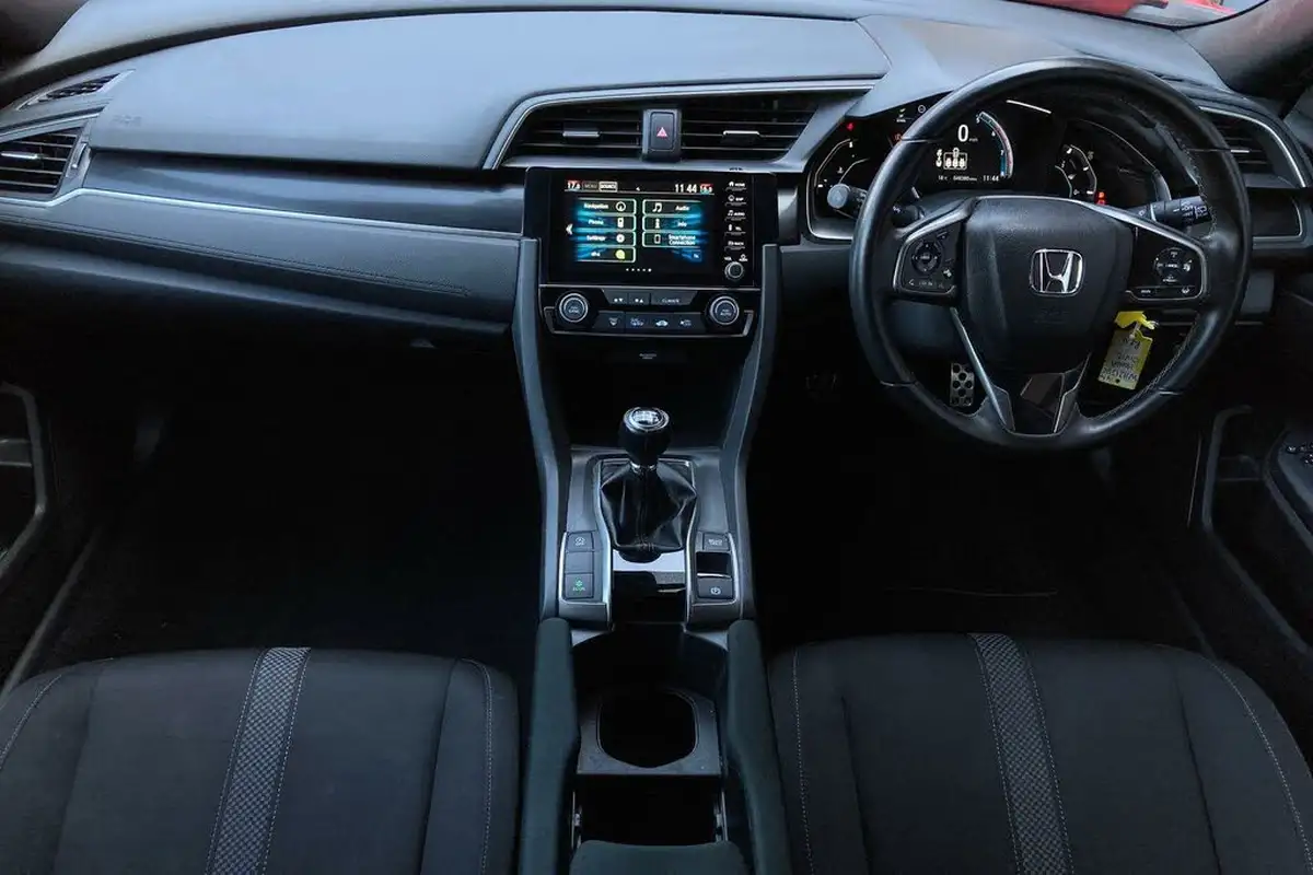 2021-honda-civic-10-vtec-turbo-sr-hatchback-5d-big-12