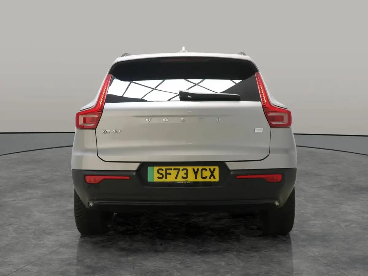 2023-volvo-xc40-e-twin-recharge-plus-big-10