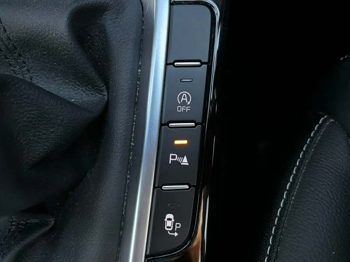 2021-kia-xceed-15-t-gdi-4-big-13