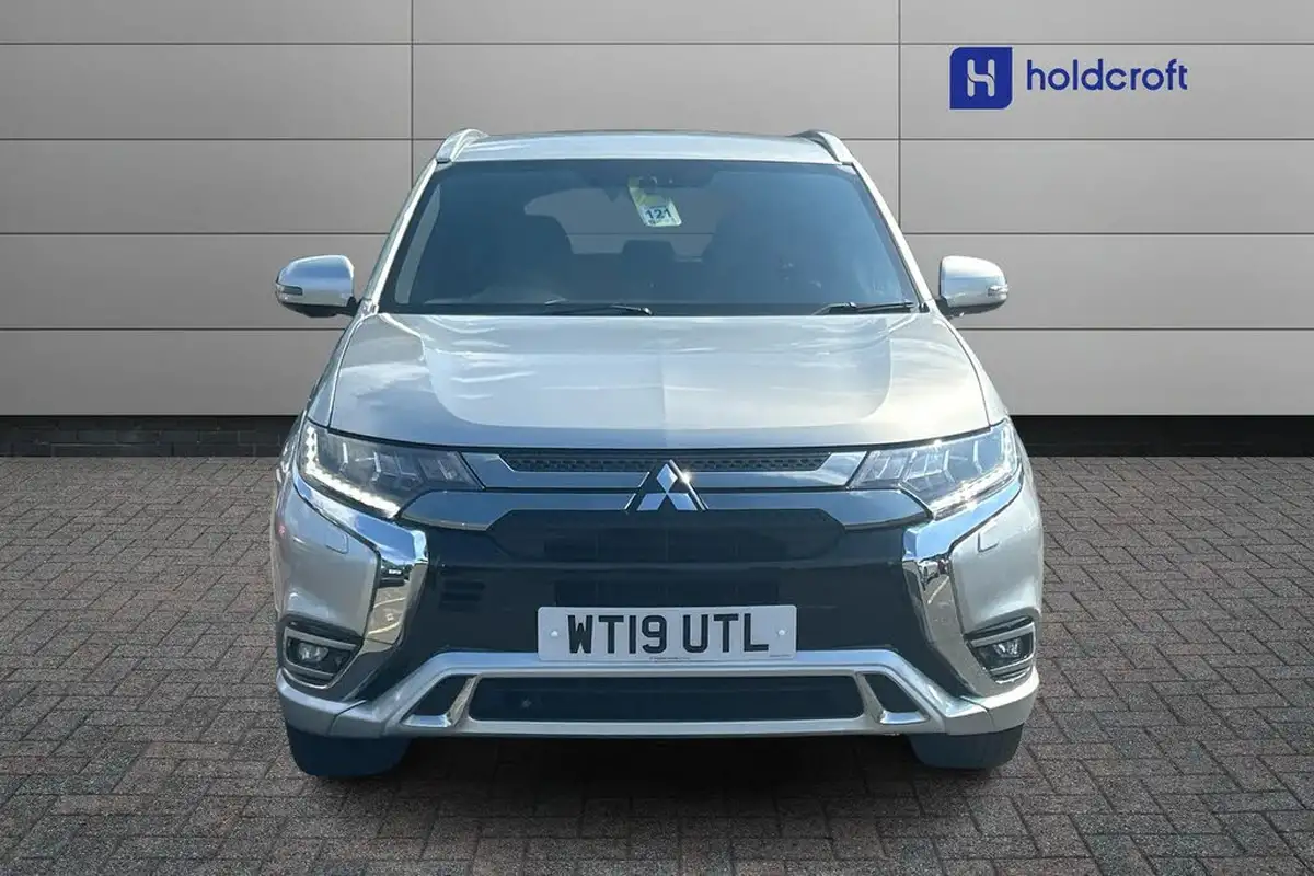 2019-mitsubishi-outlander-24-4h-phev-big-6