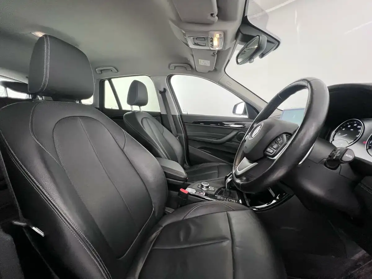 2019-bmw-x1-big-12