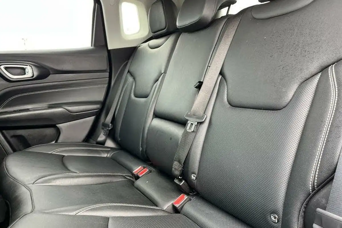 2023-jeep-compass-13-gse-s-big-19
