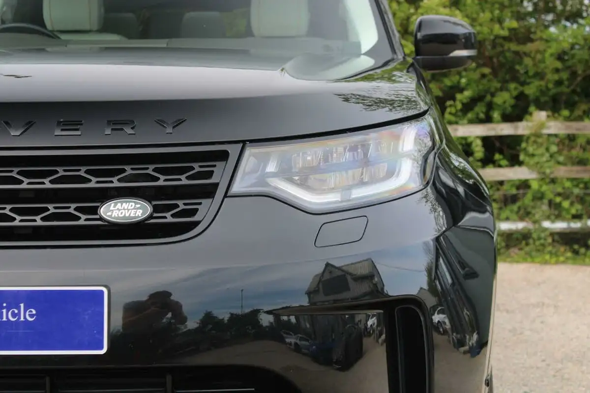 2019-land-rover-discovery-20-sd4-hse-big-45