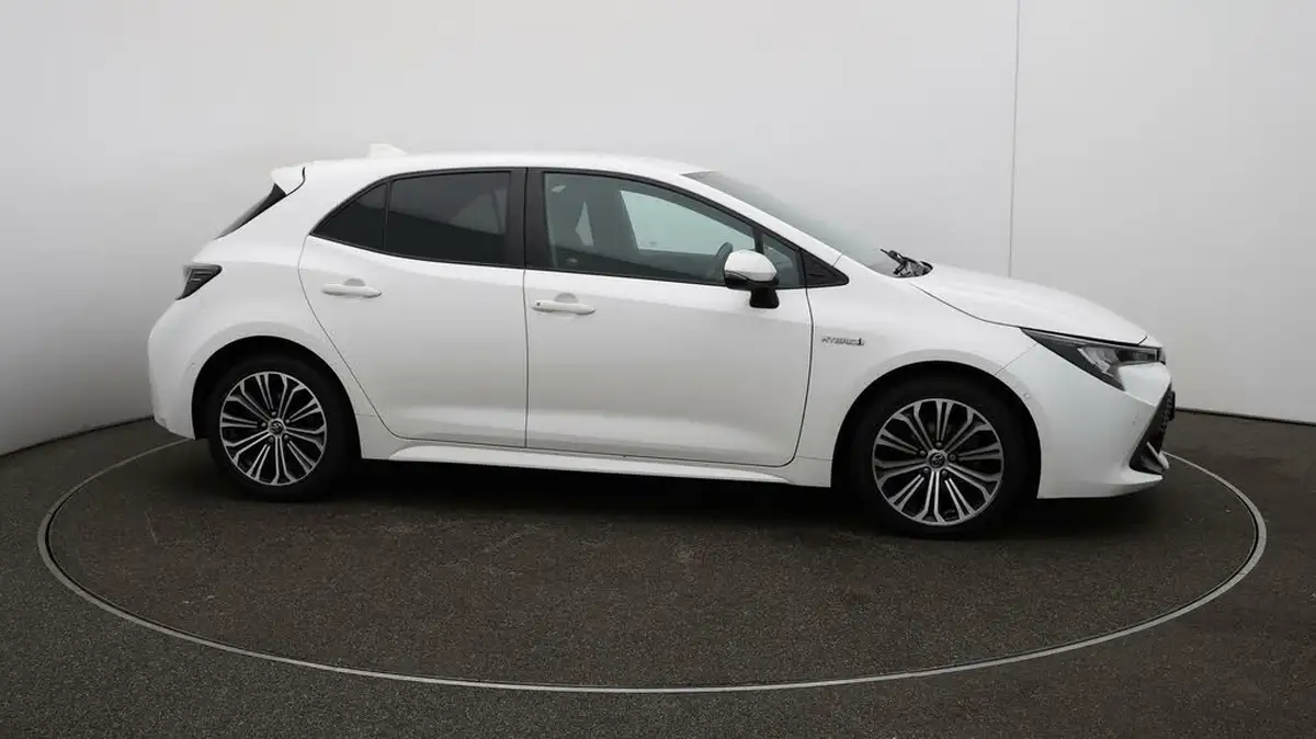 2019-toyota-corolla-18-vvt-i-design-trk-hatchback-5d-big-40