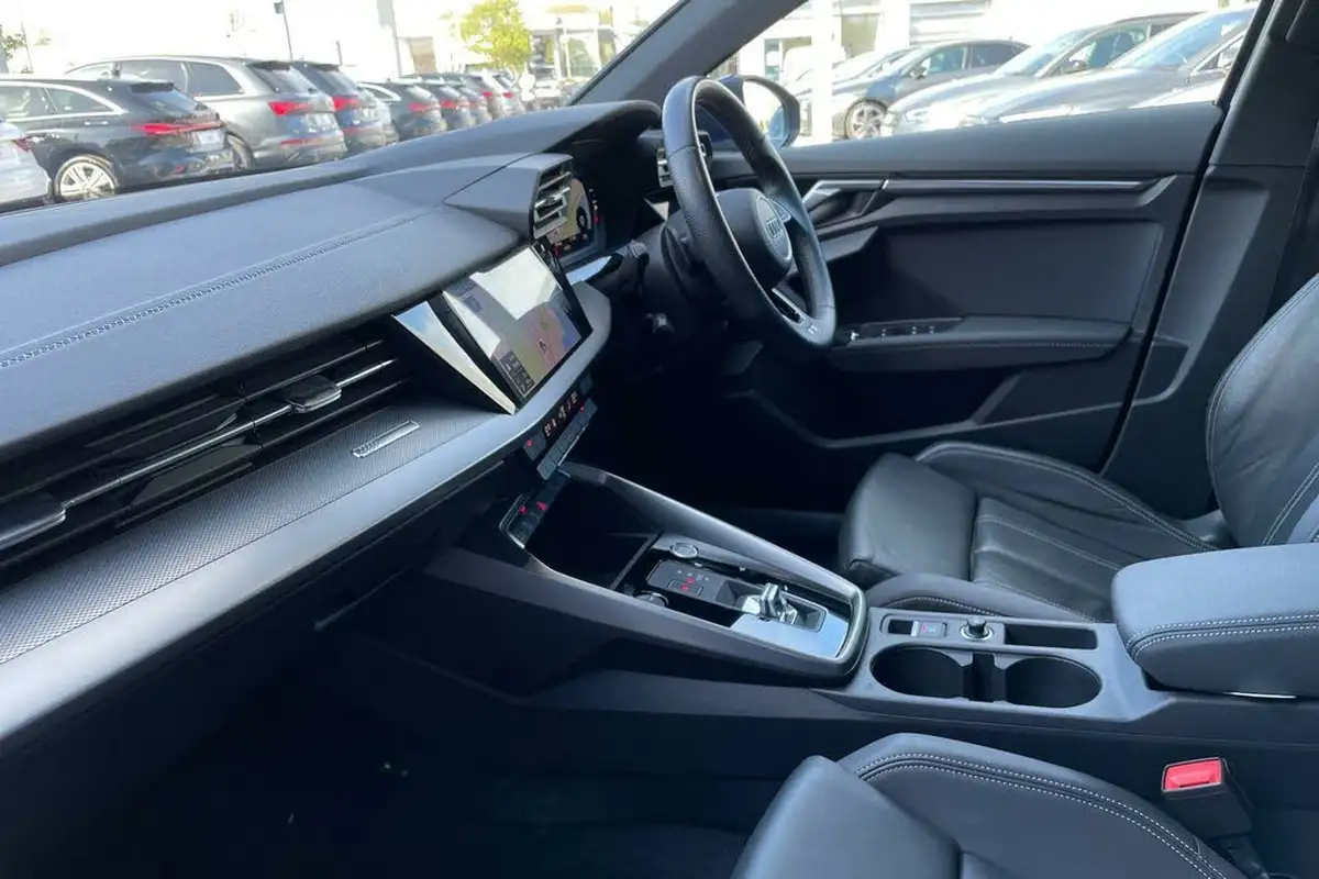 2020-audi-a3-15-35-tfsi-s-line-sportback-5d-1498cc-tronic-big-27