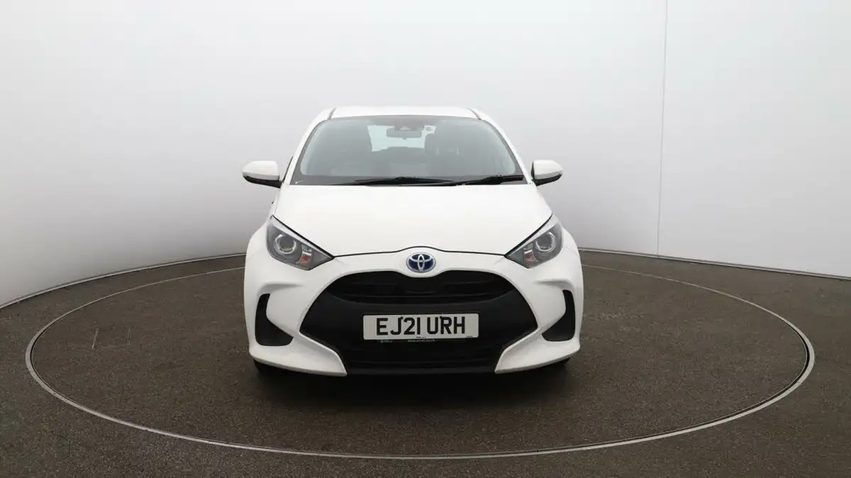 2021-toyota-yaris-15-vvt-i-icon-114bhp-hybrid-1490cc-e-cvt-big-2