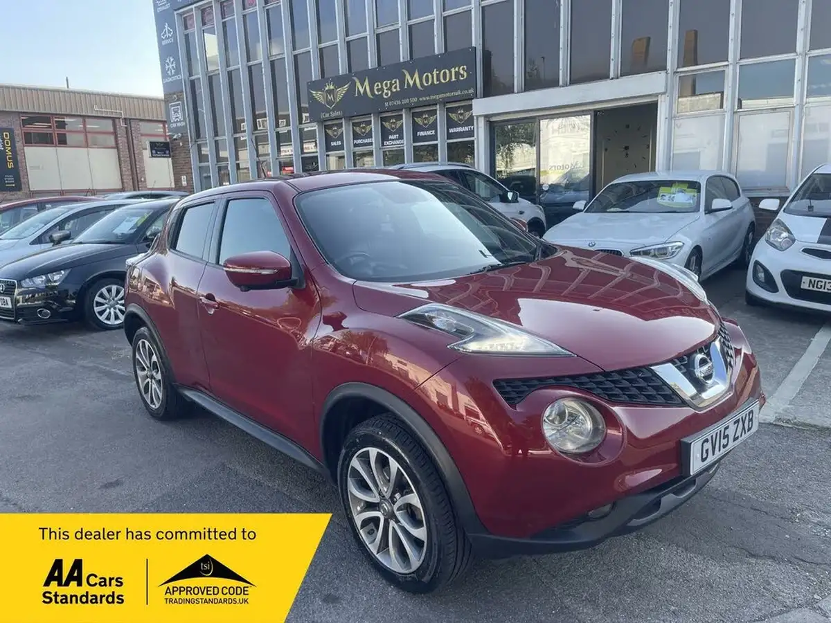 2015-nissan-juke-16-tekna-117ps-1598cc-xtronic-cvt-big-0