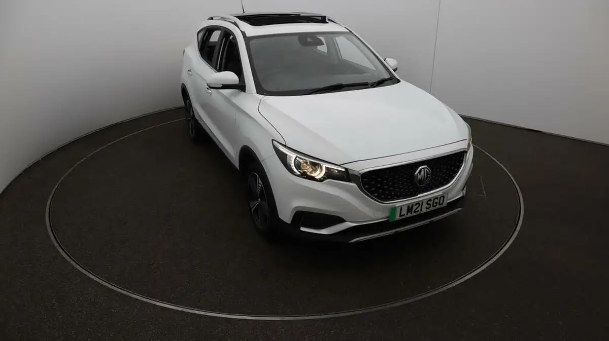 2021-mg-zs-suv-e-exclusive-ev-big-20