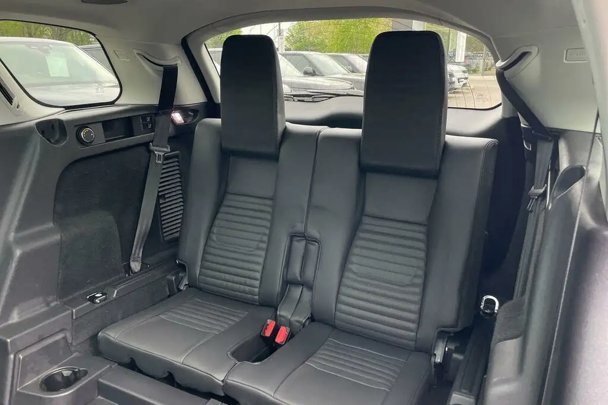 2018-land-rover-discovery-sport-20td4-hse-luxury-182ps-auto-big-36