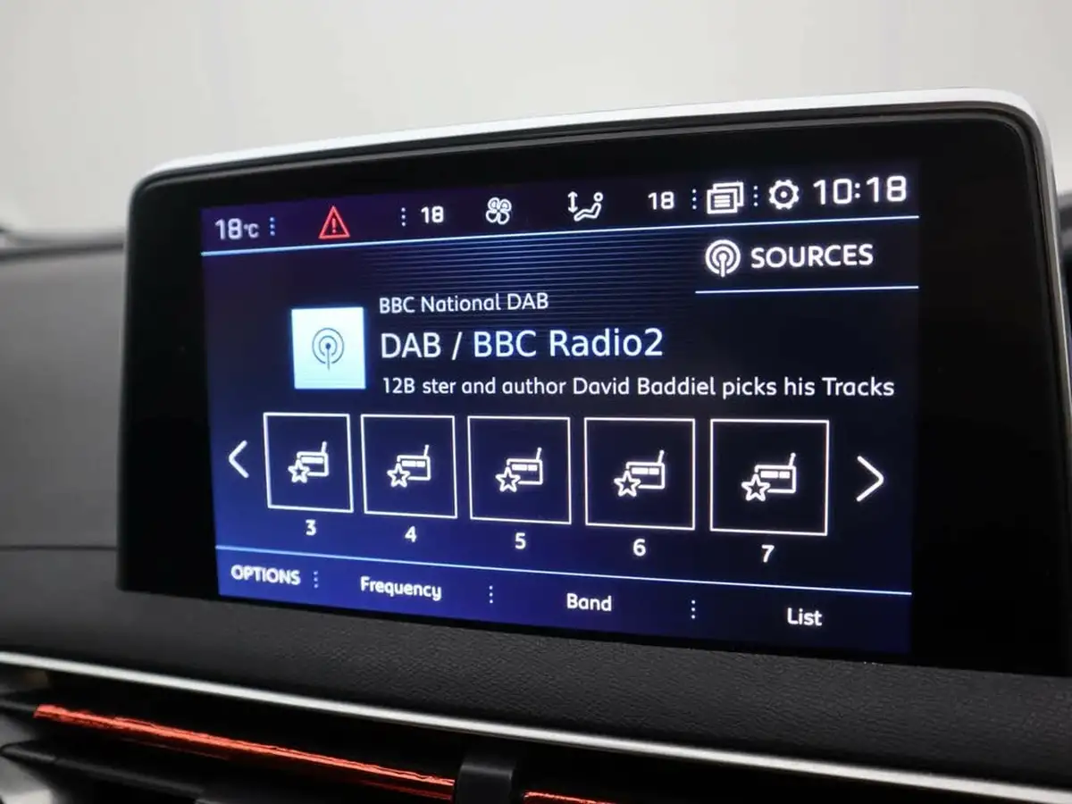 2019-peugeot-3008-suv-15-bluehdi-allure-big-12