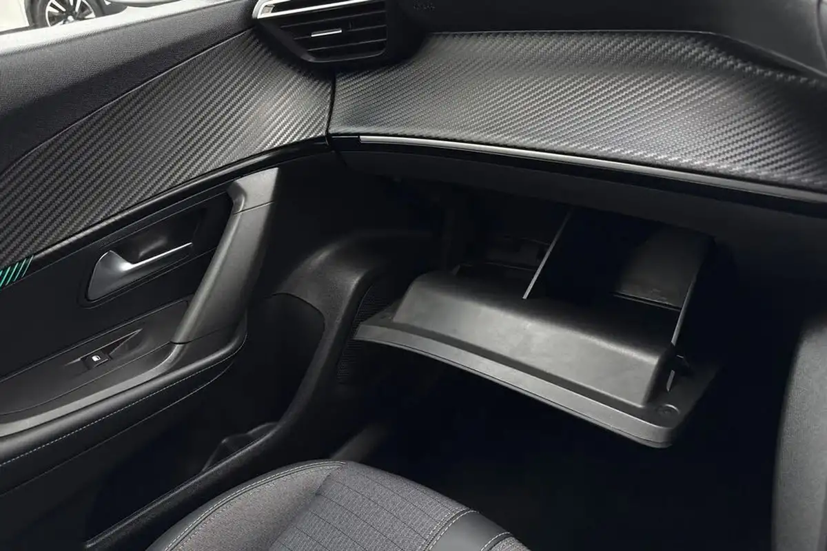 2023-peugeot-2008-suv-12-puretech-allure-premium-100bhp-big-59