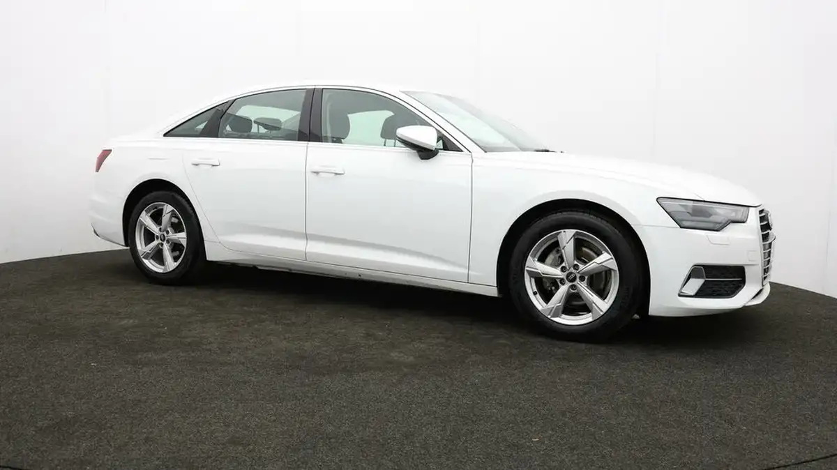 2022-audi-a6-saloon-20-40-tfsi-sport-big-36