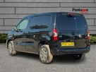 2025-vauxhall-combo-15cdti-pro-130pseu6d-small-1
