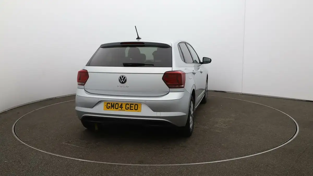 2021-volkswagen-polo-10-match-big-48