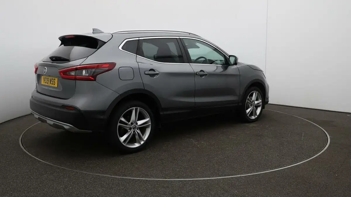 2019-nissan-qashqai-13-dig-t-n-motion-140ps-big-46