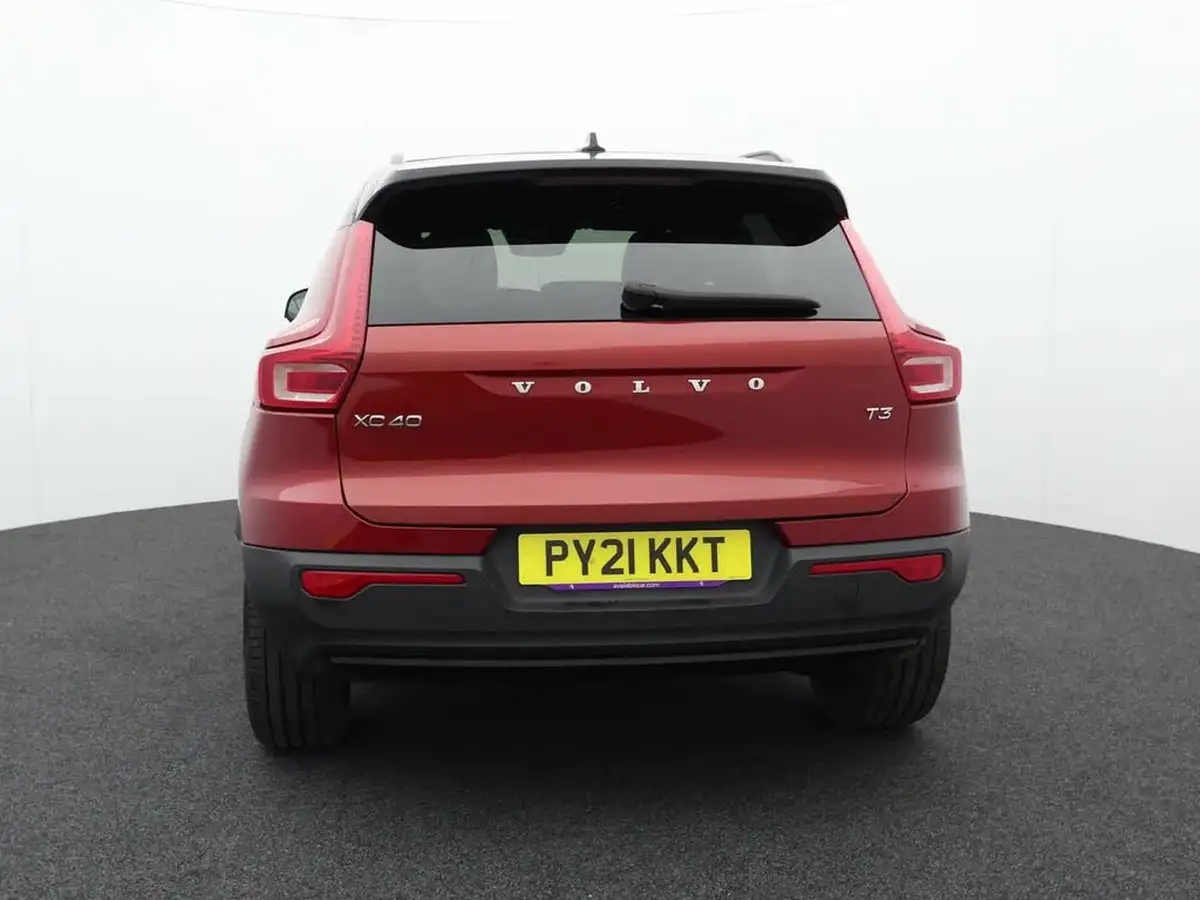 2021-volvo-xc40-15-t3-r-design-161bhp-auto-big-2