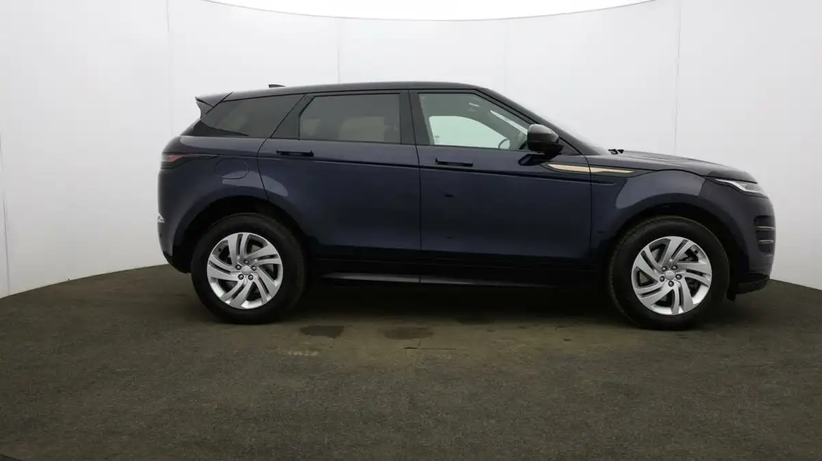 2022-land-rover-range-rover-evoque-15-p300e-r-dynamic-s-big-43