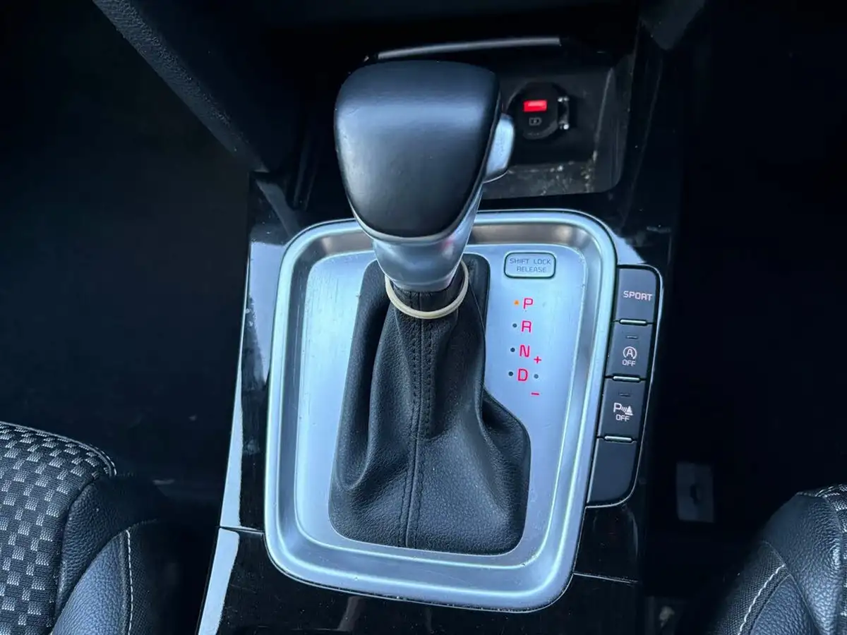 2020-kia-xceed-14-t-gdi-3-dct-big-28