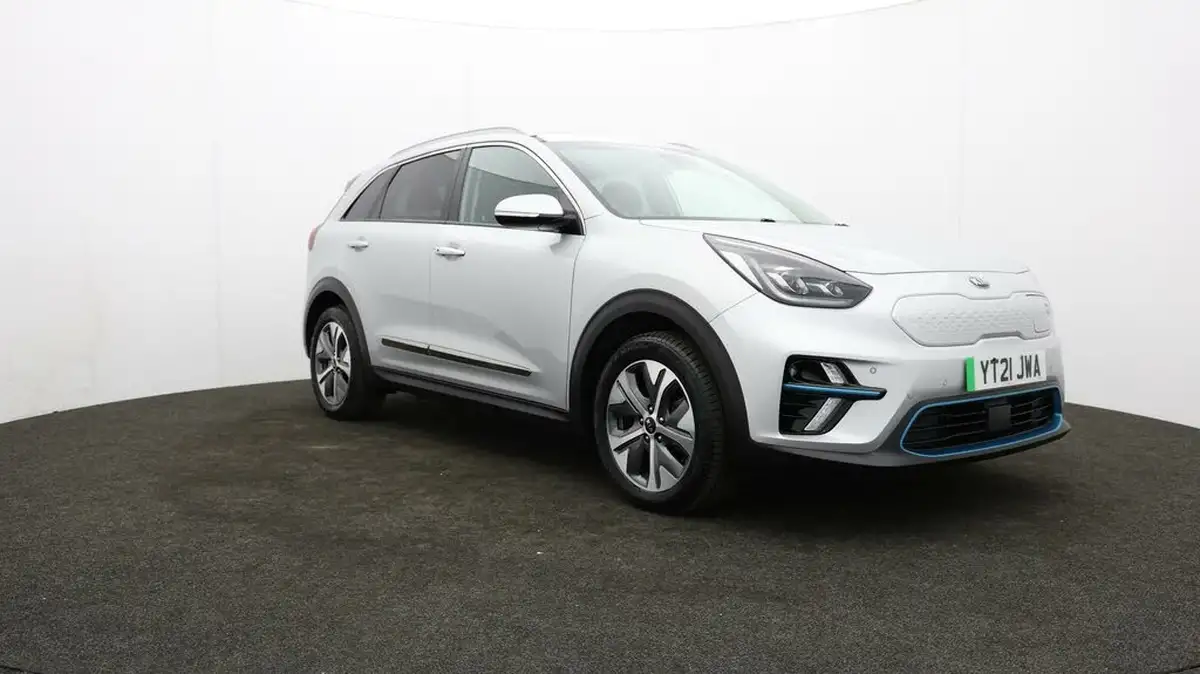 2021-kia-e-niro-ev-4-big-39
