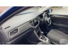 2020-volkswagen-t-roc-15-tsi-se-dsg-small-1