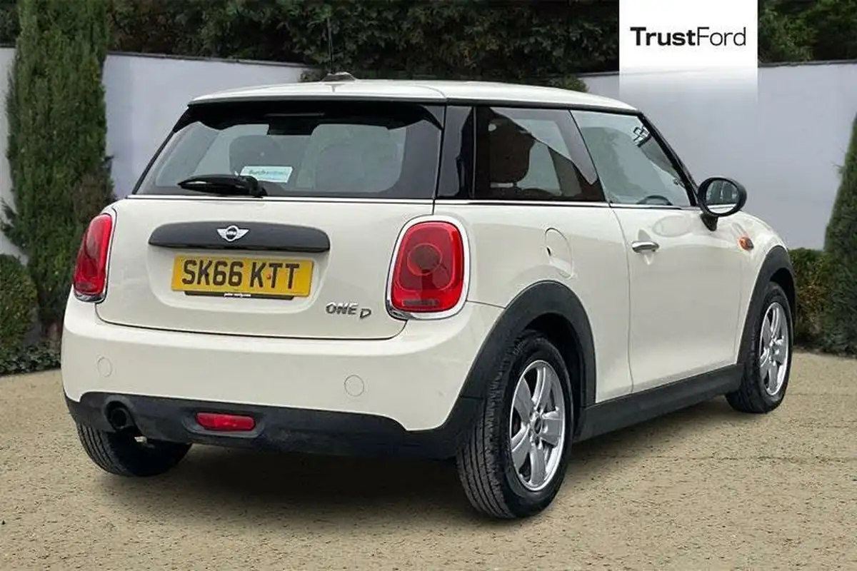 2016-mini-cooper-15td-one-d-3d-big-3