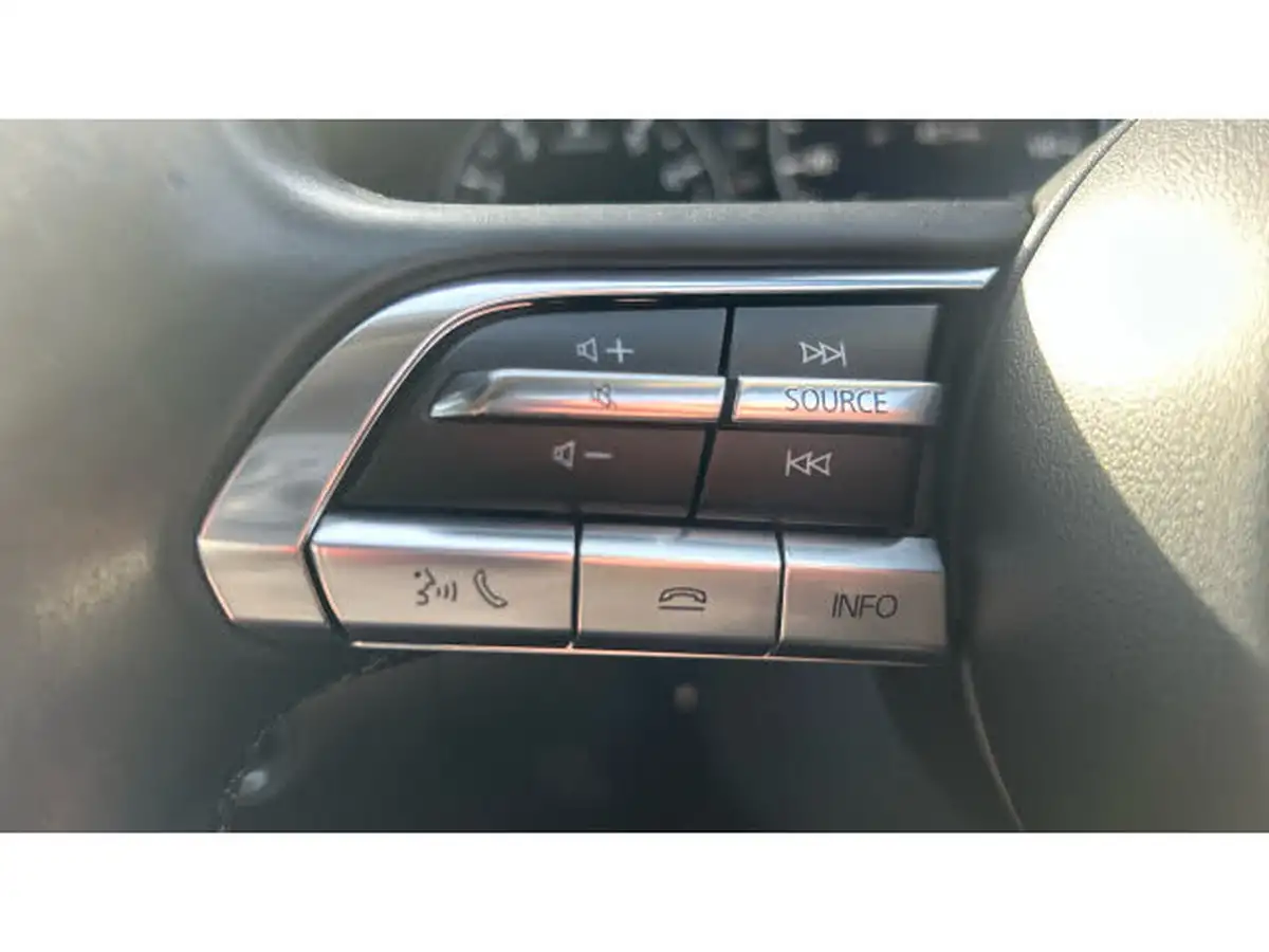 2022-mazda-cx-30-20-e-skyactiv-x-sport-lux-big-27